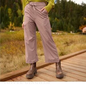 Albion Fit Audrey Wide Leg Pants in Toffee Gingham